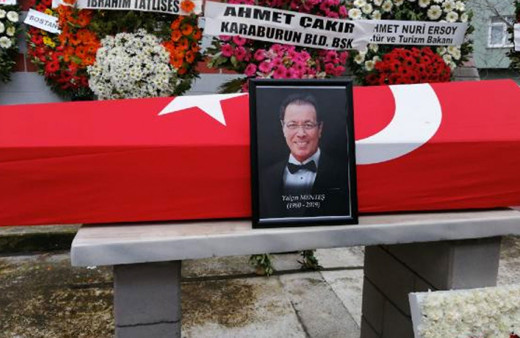 Yalçın Menteş son yolculuğuna uğurlandı! Oğlundan yürek yakan sözler