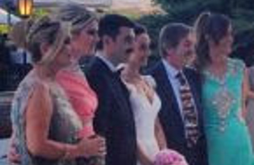 Derya Baykal oğlunu evlendirdi