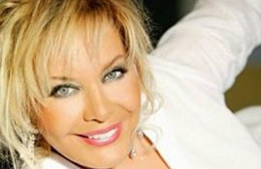 Ünlülerin başı belada