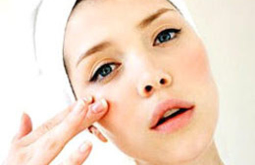 Cildinizi genç tutmak için bunu yapın!