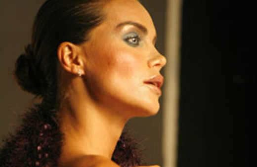 Sinan Akçıl, Ebru'suz olamaz