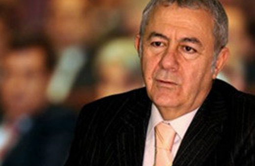 Valinin derhal görevden alınması gerekir!