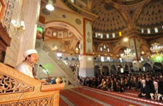 Uzun kollu giyen imansız ölür!