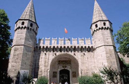 Topkapı Sarayı'nda yangın paniği