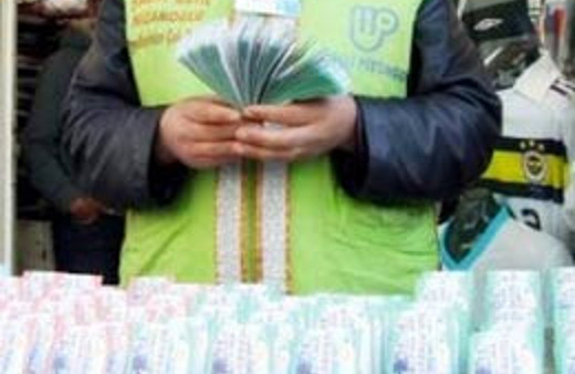 Şans oyunlarında servet bıraktılar!