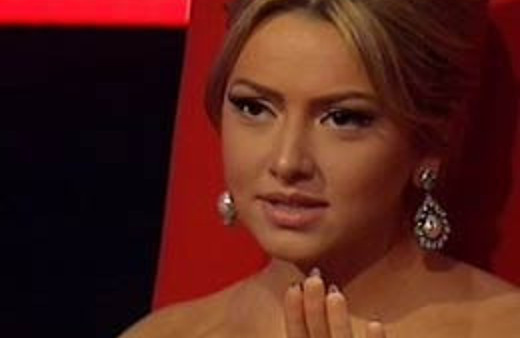 Sinan Akçıl'dan Hadise'ye küfürlü mesaj