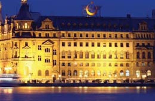 Orası da mı otel olacak?