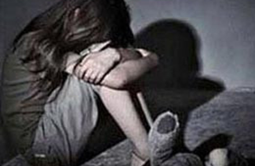 3 yıl boyunca tecavüz etmişler!