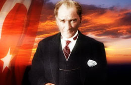 Atatürk'e çirkin benzetme!
