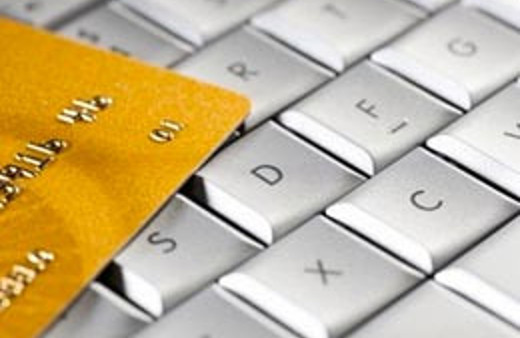 Oğlu dolandırıcılığı engelledi