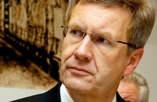 Wulff istifadan sonra 12 kilo verdi