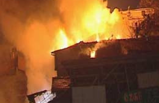 Düzce'de ev yangını