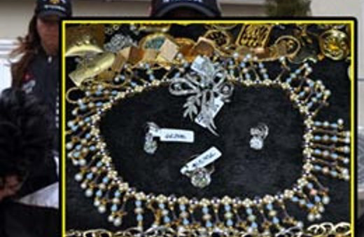 30 kilo altını çalan hırsızlar yakalandı