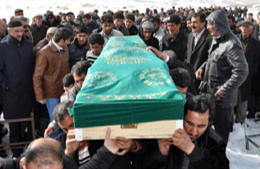 Ölen işçilere son vedada gözyaşı sel oldu!