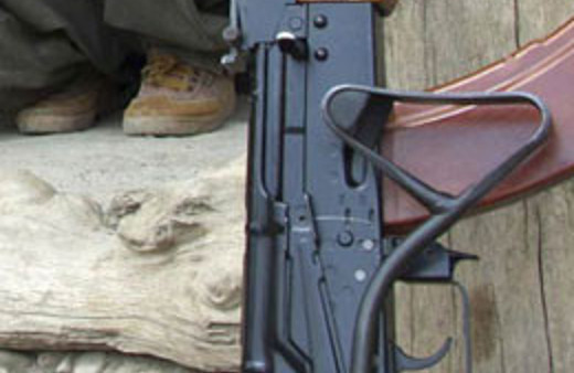 Öğrenci yurduna bombalı saldırı