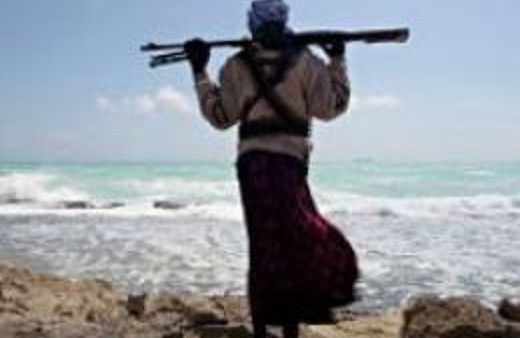 Somali'de korsanlara operasyon