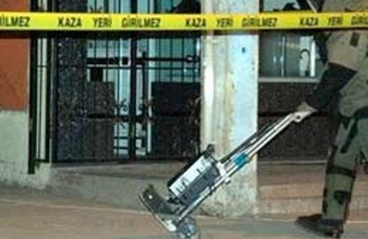 Hakkari'de şüpheli paket alarmı