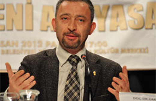 CHP'nin rozeti o çarşafta durmaz düşer!