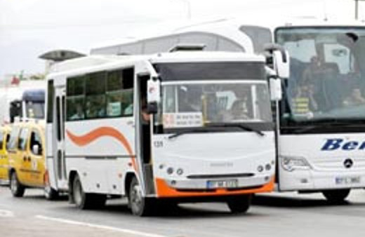 Agresif sürücüler bu kez çok sabırlıydılar!