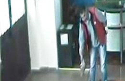 Pişkin hırsız böyle görüntülendi!