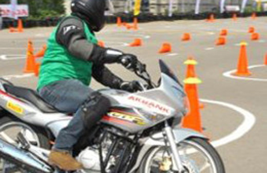 Honda güvenli sürüşü destekliyor