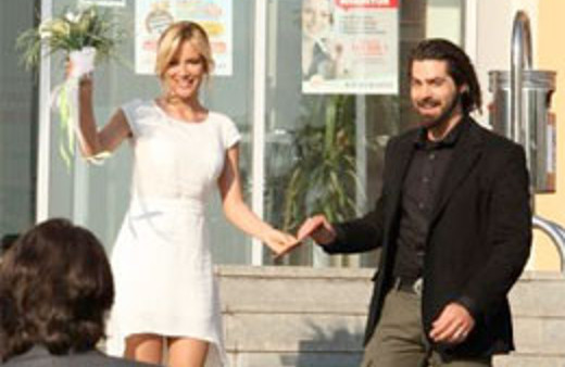 İki ünlü yeniden evlendi!