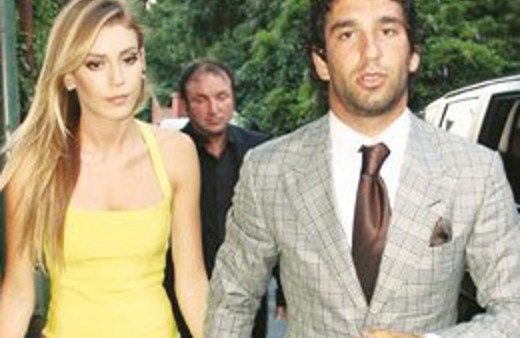 Sinem son dakikada kararını değiştirdi