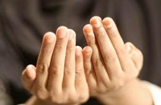 Babasını gömebilmek için bunu göze aldı