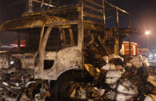 Yangın TEM'i resmen kilitledi!