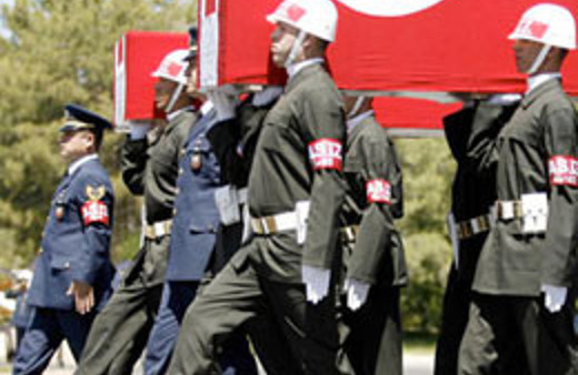 Şehit oğula babadan zor veda!