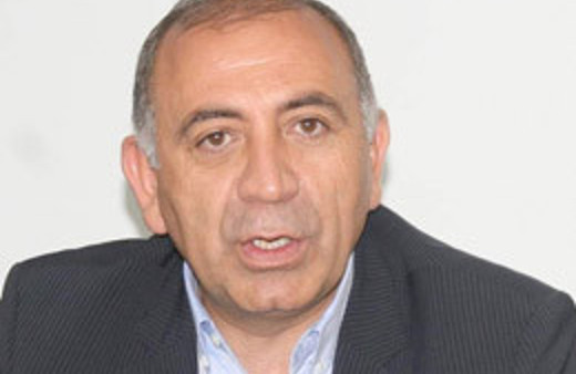 Baykal ve Sav ülkenin en dindar insanı!