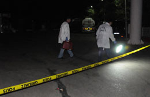 Benzin istasyonunda bomba patladı