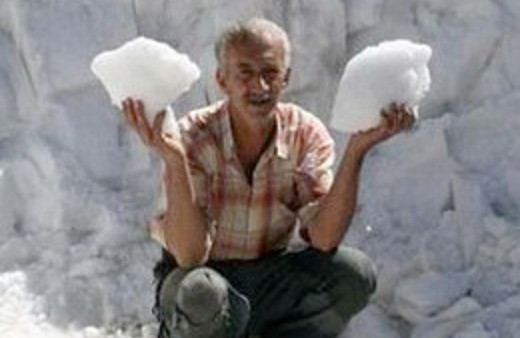 Yaz ortasında kar satıyorlar!