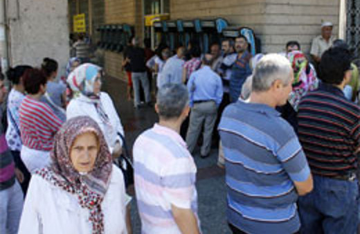 Hangi emeklinin maaşı düşürülecek!