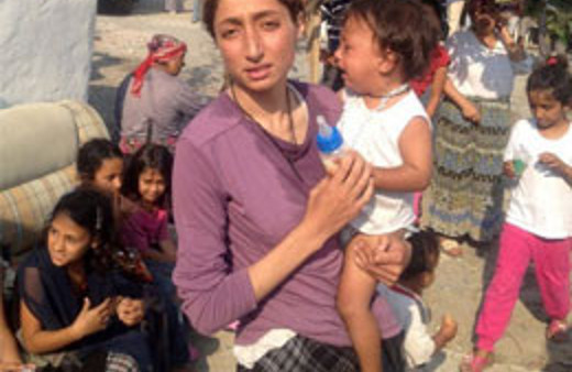 Ne oğul geldi ne bayram