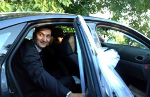 Şaşkın damat, gelin evini bulamadı