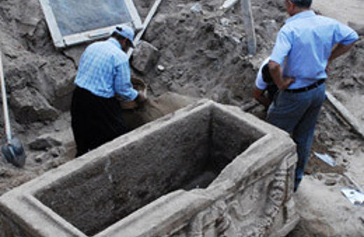 Otopark kazısından çıkana bakın!