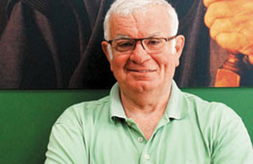 Ünlü yazarın oğlundan darbe itirafı