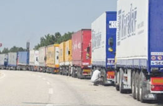 Mobilyadan bakın ne çıktı