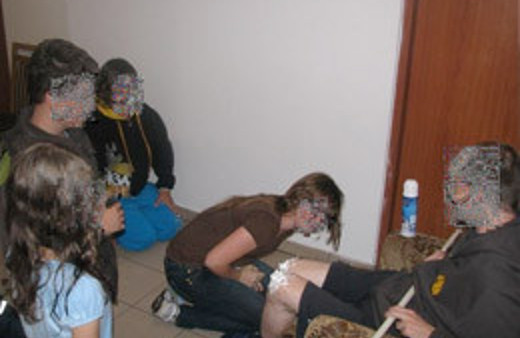 Dünya okuldaki skandalı konuşuyor!