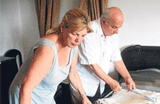 Konuşmayan paşalara böyle kızdı!