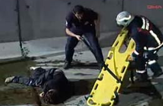 Krize girdi dereye atladı