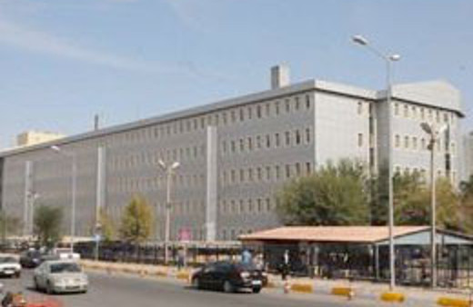 En iyi korunan binayı soydular!