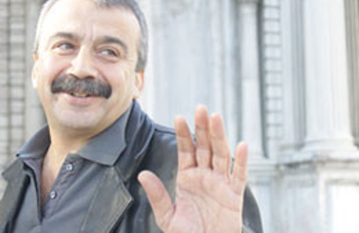 BDP'li Önder'e vekil maaşı yetmiyor!