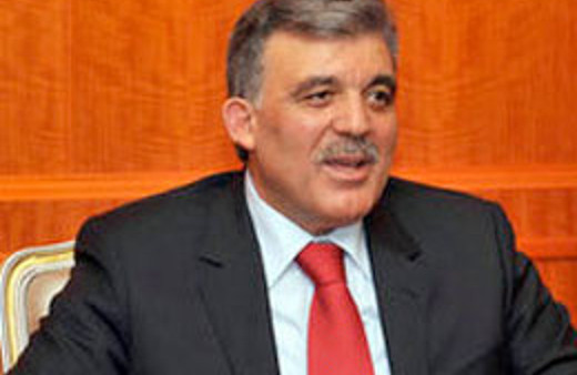 Gül'den Bahçeli'ye kutlama