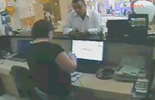 Polisi canından bezdiren hırsız