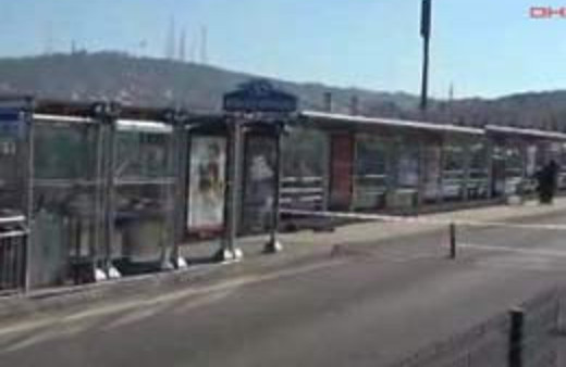 Sigara böreği yolcuları perişan etti