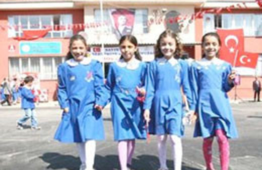 Öğrenciler serbest kıyafete nasıl bakıyor?