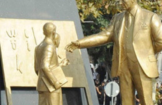Bir Atatürk yalanı daha boşa çıktı