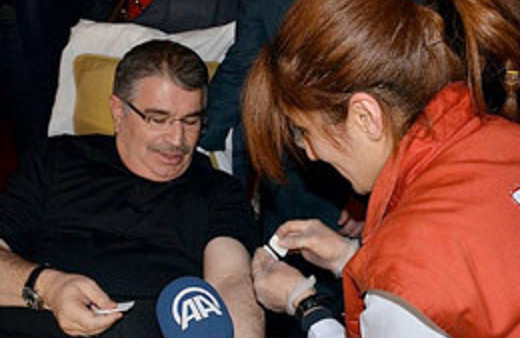 Şahin hem kan, hem de mesaj verdi